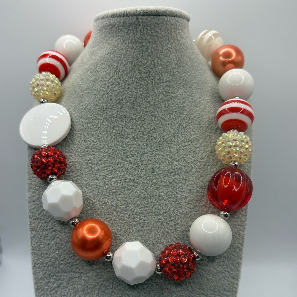 Festive Holiday Season Necklace - Picture 1 of 5